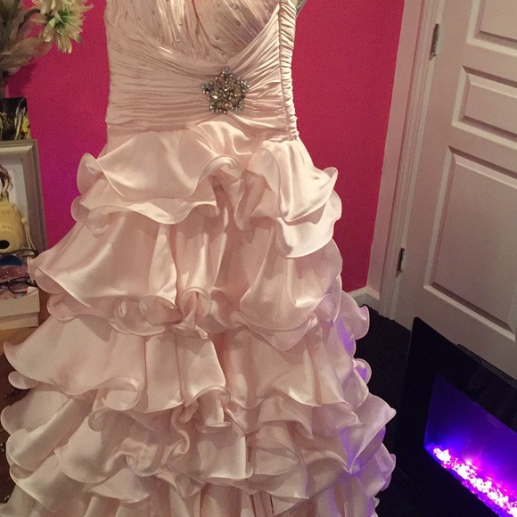 PROM! Elegant long light pink prom dress - Picture 2 of 6